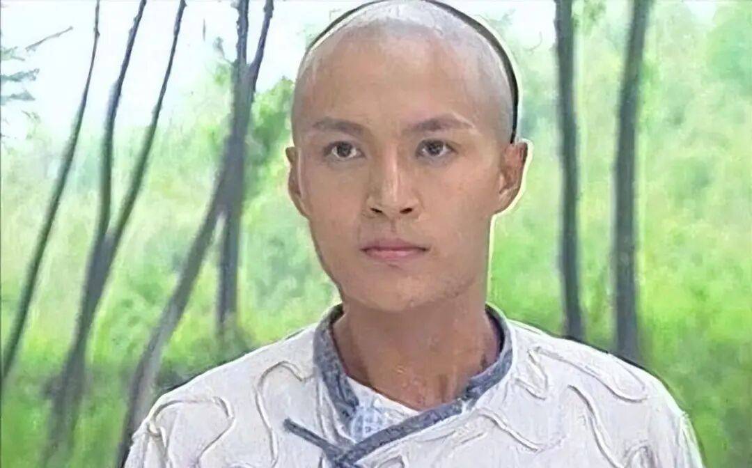 他什么时候退圈的？